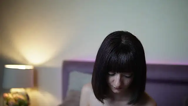 JoelleApril online show from 07.08.26