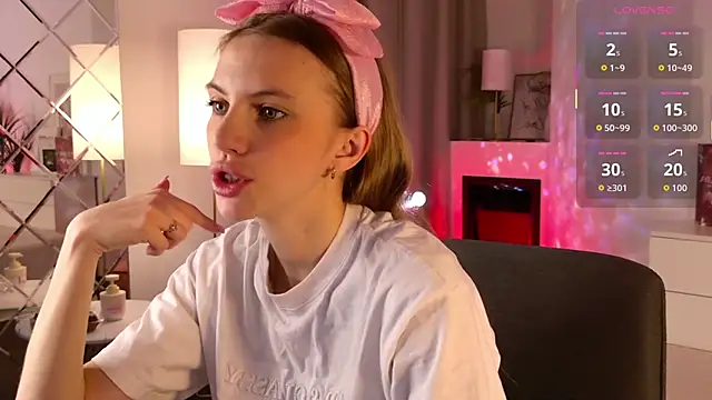 mia silkk online show from 02.21.26