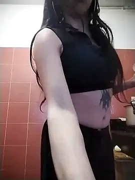 Snapshot of Miha_sophia chatting on 10.26.25 Miha sophia online show from 10.26.25