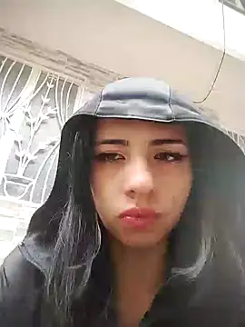 Snapshot of Miha_sophia chatting on 10.27.25 Miha sophia online show from 10.27.25