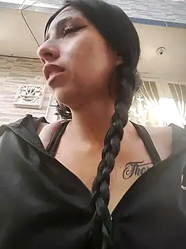 Snapshot of Miha_sophia chatting on 11.01.25 Miha sophia online show from 11.01.25