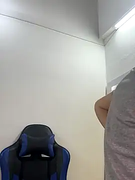 Adeline 1 online show from 12.05.25