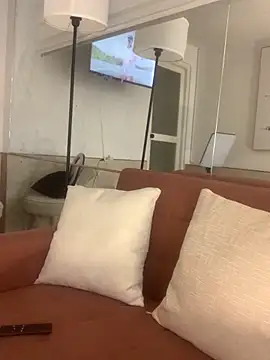 Snapshot of ElectraPink_ chatting on 11.06.25 ElectraPink online show from 11.06.25