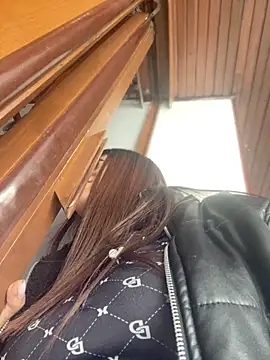 Snapshot of ElectraPink_ chatting on 11.26.25 ElectraPink online show from 11.26.25