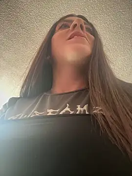 Snapshot of ElectraPink_ chatting on 12.03.25 ElectraPink online show from 12.03.25