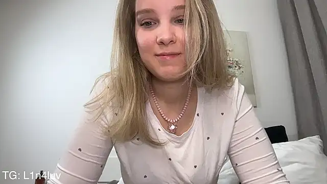 AIicaparkerc online show from 03.05.26