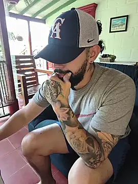 Snapshot of AlukardBig chatting on 03.03.26 AlukardBig online show from 03.03.26