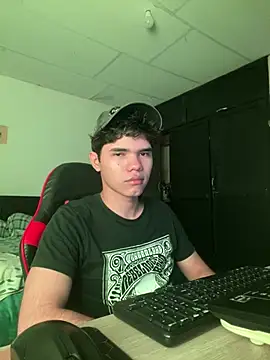 Snapshot of Im_Camii chatting on 02.14.26 Im Camii online show from 02.14.26