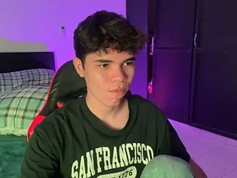 Snapshot of Im_Camii chatting on 04.09.26 Im Camii online show from 04.09.26