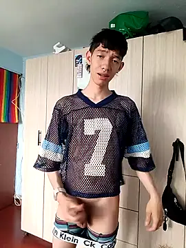 heyy noah11 online show from 10.21.25