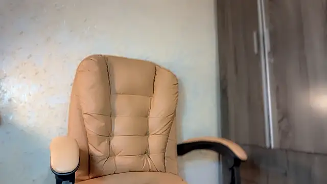 TinyTemptress online show from 01.18.26