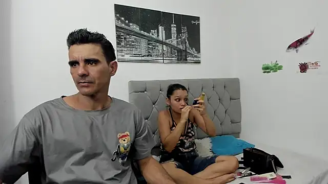 Snapshot of Sofi_And_Santy chatting on 03.28.26 Sofi And Santy online show from 03.28.26