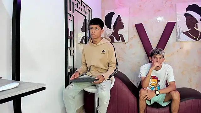 EMPIRE BOYS1 online show from 02.03.26