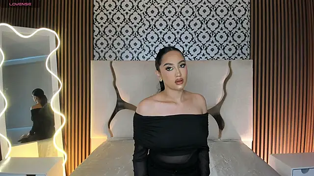 BEELLA TAY1 online show from 12.16.25