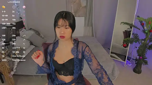 Erika Kim online show from 01.11.26