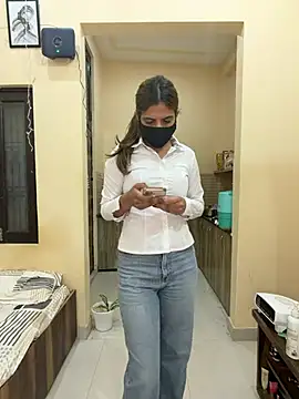 deepikaa aroraa online show from 02.27.26