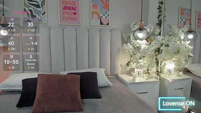 Snapshot of Isabella__gonzalez_ chatting on 11.07.25 Isabella gonzalez online show from 11.07.25