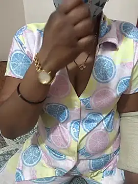 Snapshot of Best_Kannada_Couple chatting on 02.06.26 Best Kannada Couple online show from 02.06.26