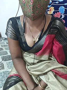 Snapshot of Best_Kannada_Couple chatting on 03.23.26 Best Kannada Couple online show from 03.23.26