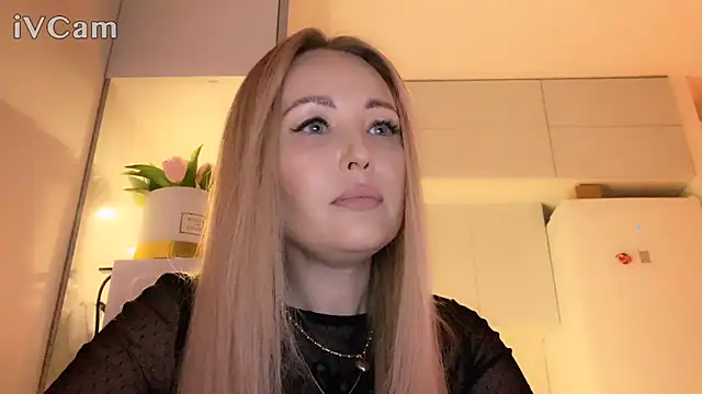 Snapshot of Biryanna chatting on 03.06.26 Biryanna online show from 03.06.26