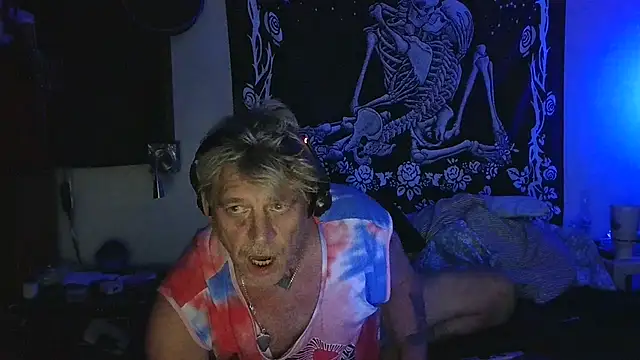 whitehole4bbc252 online show from 06.06.26