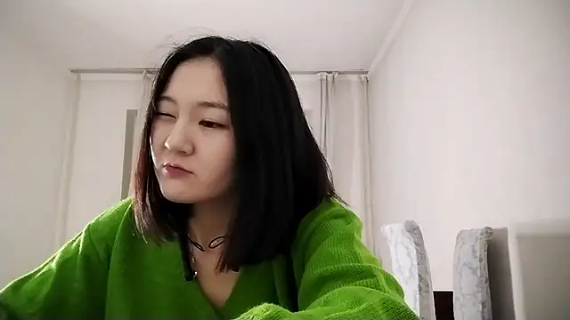 Snapshot of Lyndasilk chatting on 11.01.25 Lyndasilk online show from 11.01.25