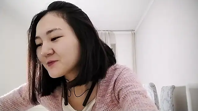 Snapshot of Lyndasilk chatting on 11.07.25 Lyndasilk online show from 11.07.25