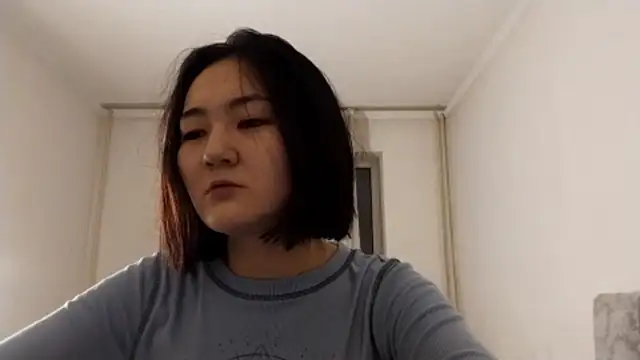 Snapshot of Lyndasilk chatting on 12.03.25 Lyndasilk online show from 12.03.25