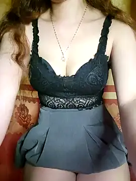 LinaCii online show from 10.24.25