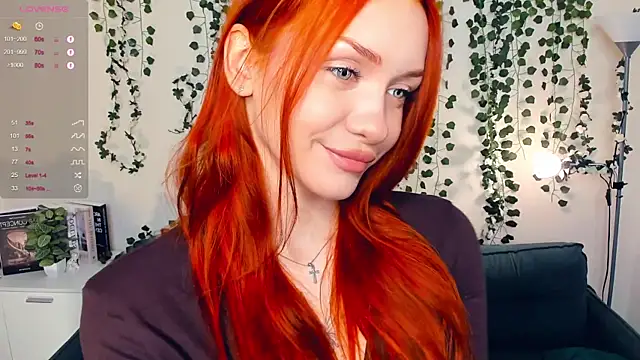 Foxy blush online show from 11.07.25