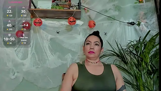 Sharlott smith online show from 10.30.25