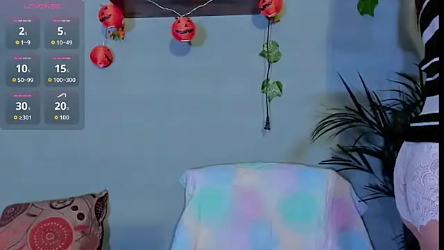 Sharlott smith online show from 11.02.25