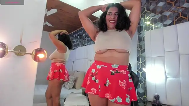 denisse khan online show from 02.13.26