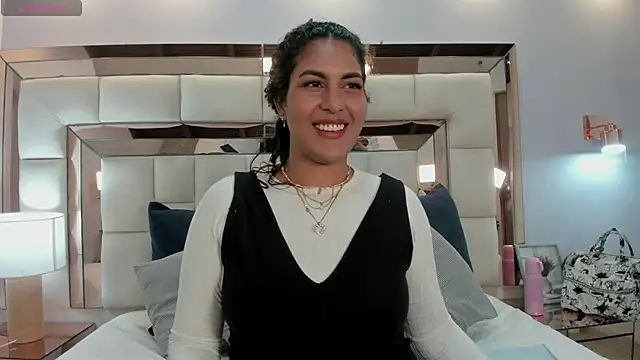 denisse khan online show from 04.26.26