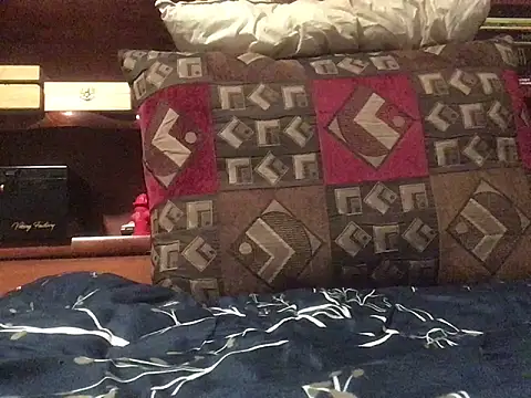 Snapshot of CraveMyCock chatting on 11.27.25 CraveMyCock online show from 11.27.25