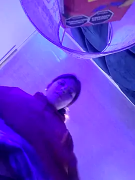 Snapshot of l0lita_sweet chatting on 11.06.25 l0lita sweet online show from 11.06.25