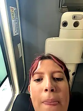 Snapshot of l0lita_sweet chatting on 11.11.25 l0lita sweet online show from 11.11.25