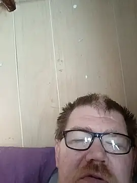 Snapshot of Spencer8181 chatting on 11.05.25 Spencer8181 online show from 11.05.25