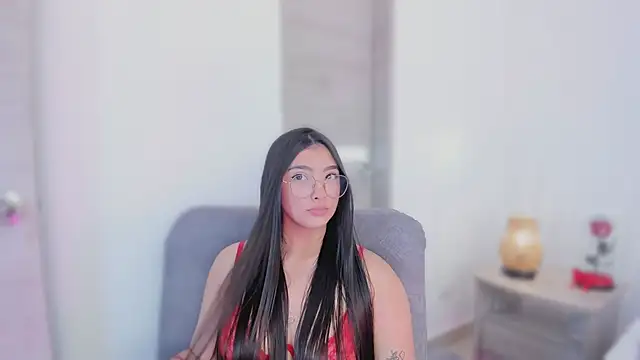 MirandaJohnson  online show from 10.20.25