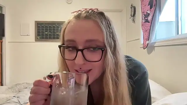 Pattyworld69 online show from 11.23.25