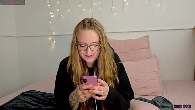 Pattyworld69 online show from 03.22.26