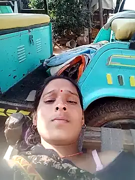 Snapshot of Abhilasha_hot34 chatting on 12.04.25 Abhilasha hot34 online show from 12.04.25