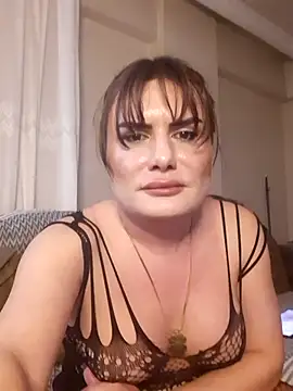 Trans Mahsen online show from 12.19.25