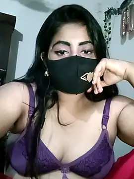 Snapshot of Jessica-03 chatting on 11.04.25 Jessica-03 online show from 11.04.25