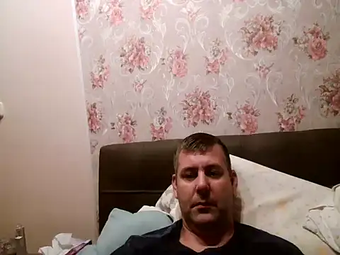 Snapshot of tibci12789 chatting on 12.04.25 tibci12789 online show from 12.04.25