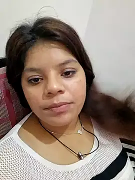 Snapshot of kajal77715 chatting on 10.15.25 kajal77715 online show from 10.15.25