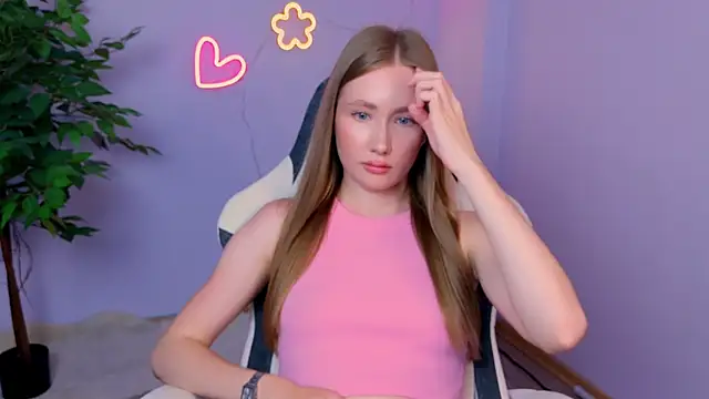 EllyColins online show from 07.05.26