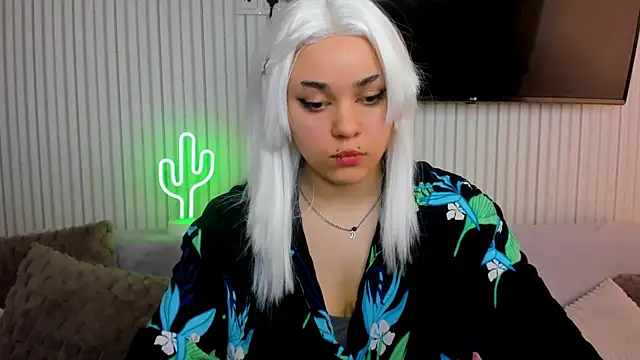 EricaHoff23 online show from 10.22.25