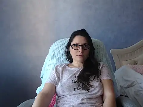 LuckyLisa23 online show from 04.27.26