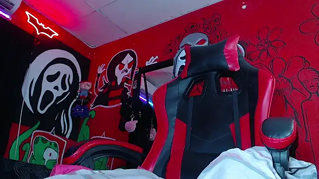 Monsterdominationx online show from 11.10.25